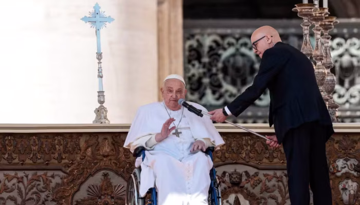 2025-04-06t100639z-1867470554-rc2asdaarmen-rtrmadp-3-pope-francis-health