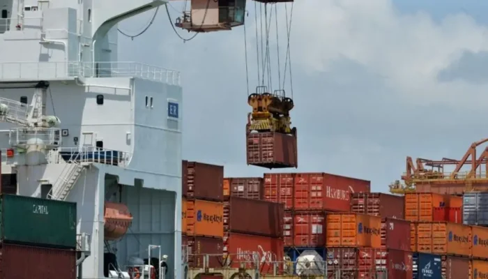 Comercio-do-Brasil-no-exterior.jpg