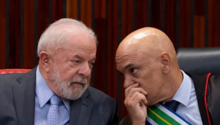 LULA E MORAES
