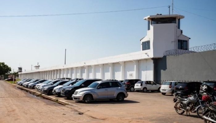 c1ec337fc9a1de490140b623fc215a13