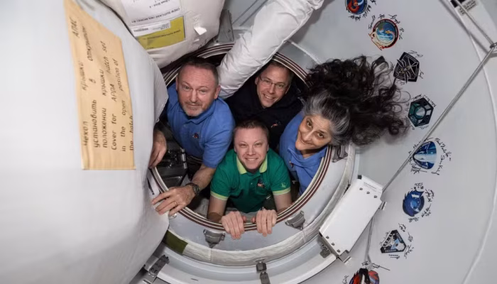 iss072e645464-large