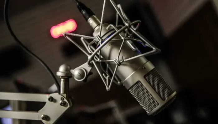 microfone.radio0709201437-860x515