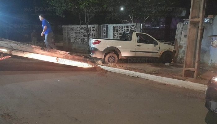 motorista-colide-com-muro-nova-mutum