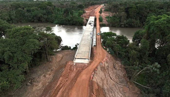 pontes teles pires sorriso